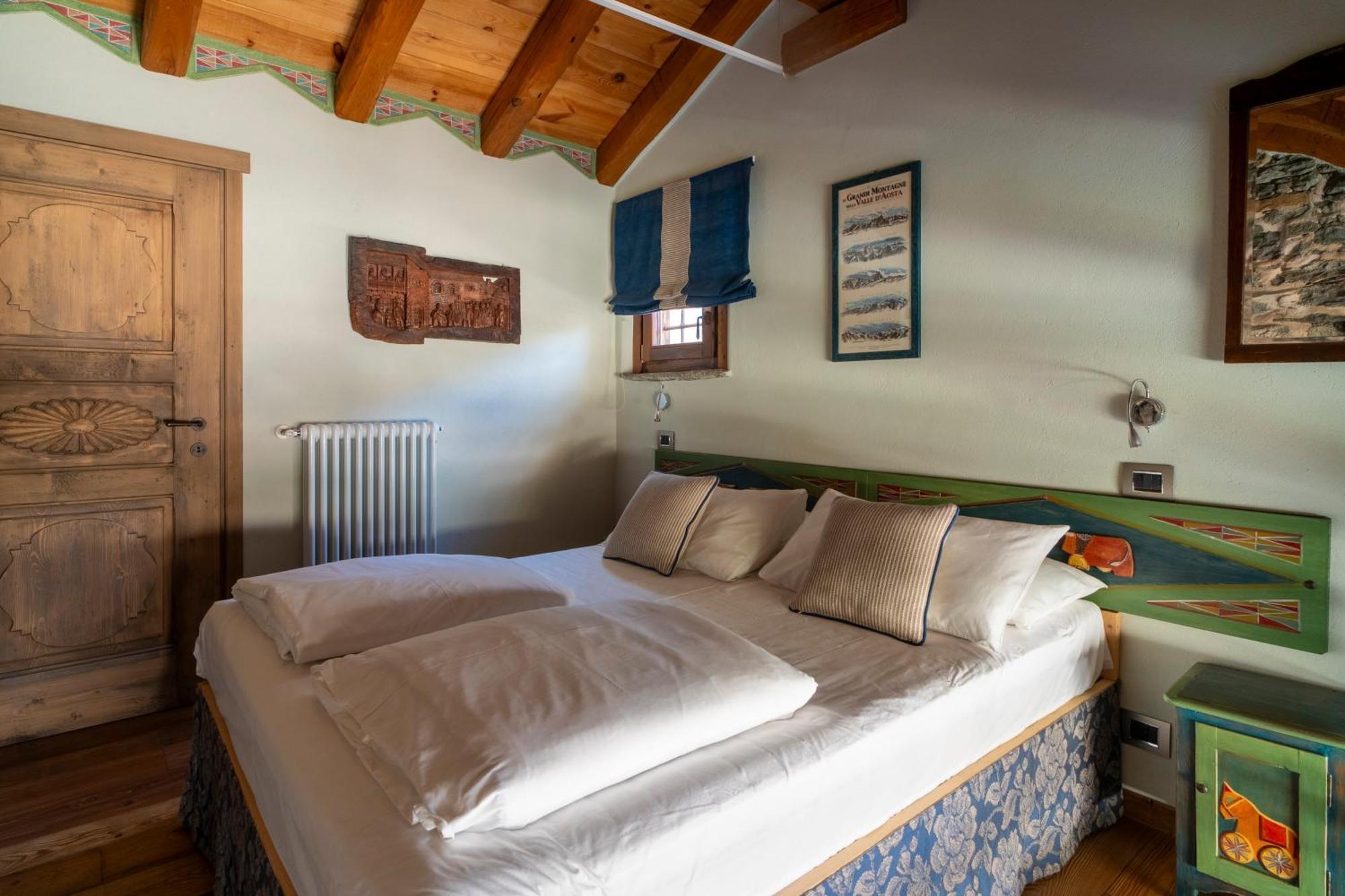 Au Coeur Du Village Chambres D'Hotes & Spa Arnad Ngoại thất bức ảnh